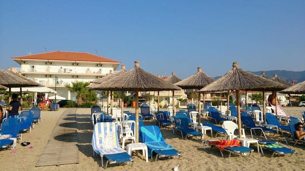 Villa Un Bel Posto Sea View เนอาวรัสนา ภายนอก รูปภาพ